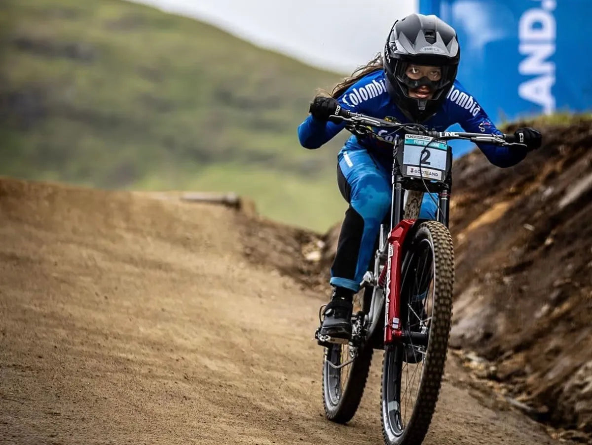 Valentina Roa Downhill Mundial